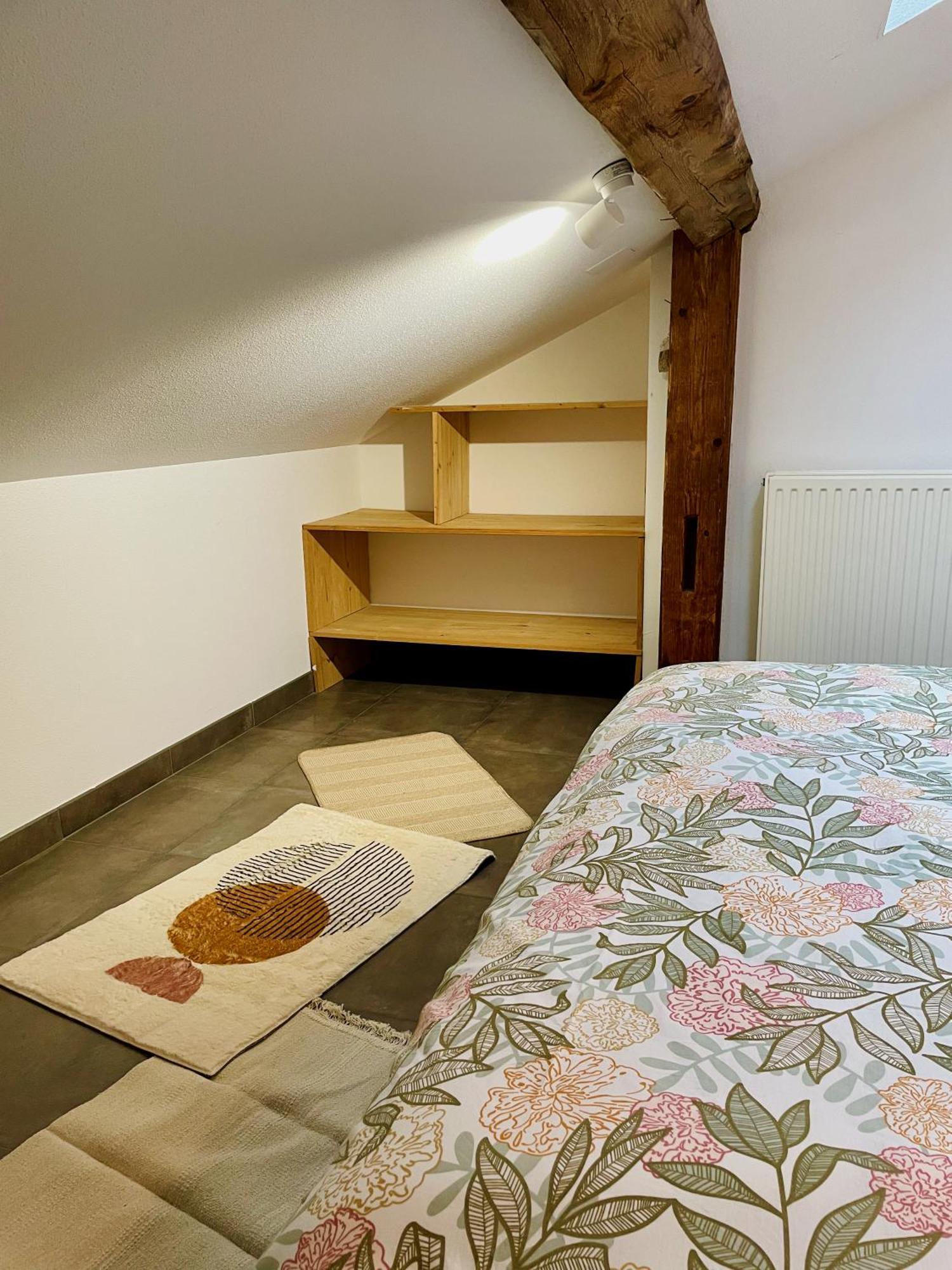 Апартаменты Duplex + Parking Gratuit Facile Sainte-Suzanne  Экстерьер фото