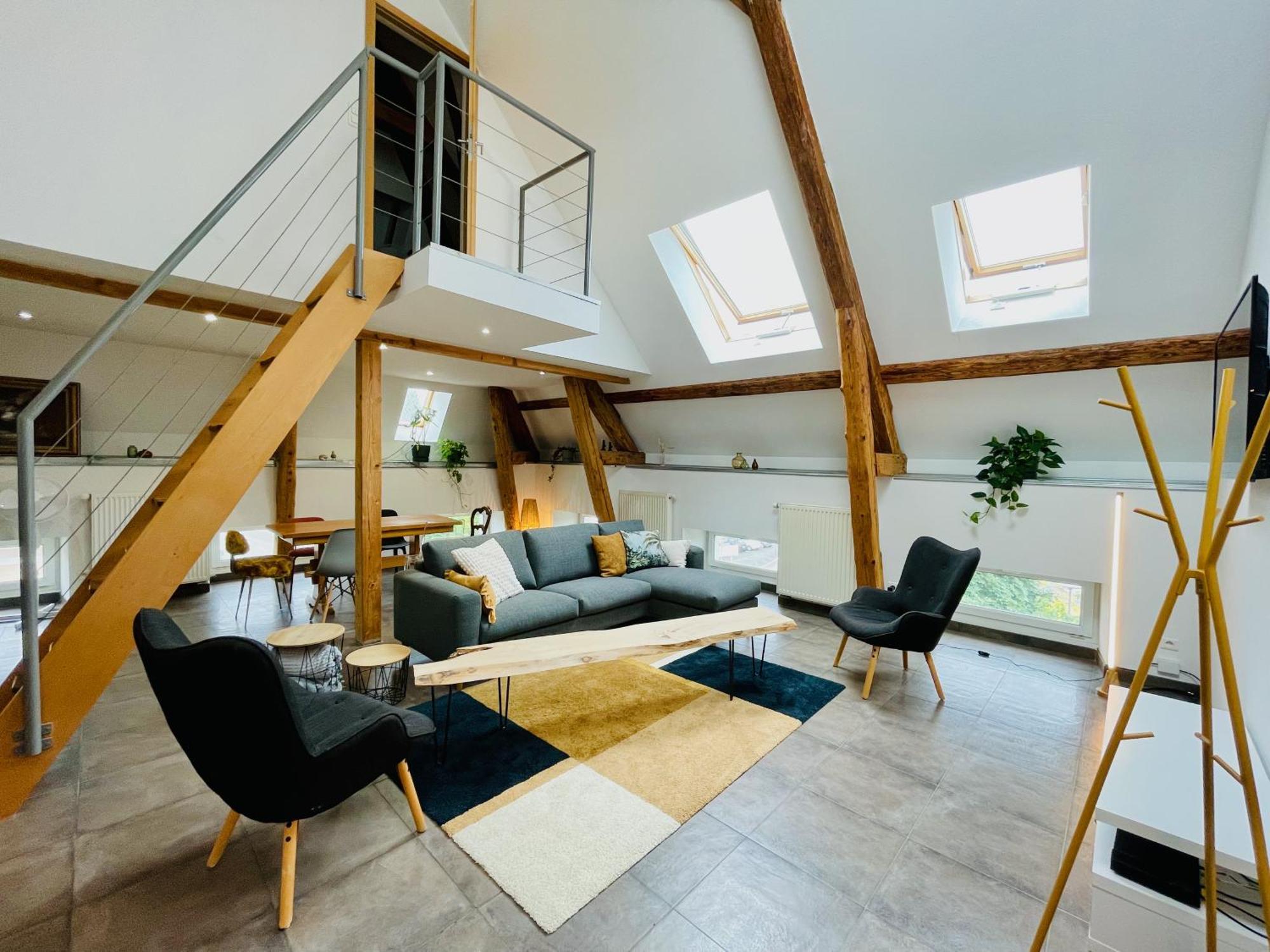 Апартаменты Duplex + Parking Gratuit Facile Sainte-Suzanne  Экстерьер фото